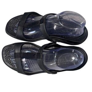 Crocs Black Sandals Serena t strap Massage Footbed Comfort Slip On minimalist 10